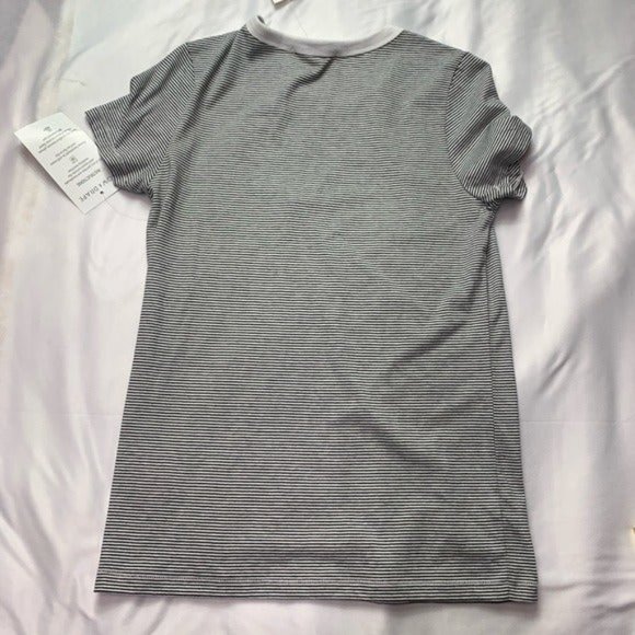 Bow & Drape - Picture 8 of 8